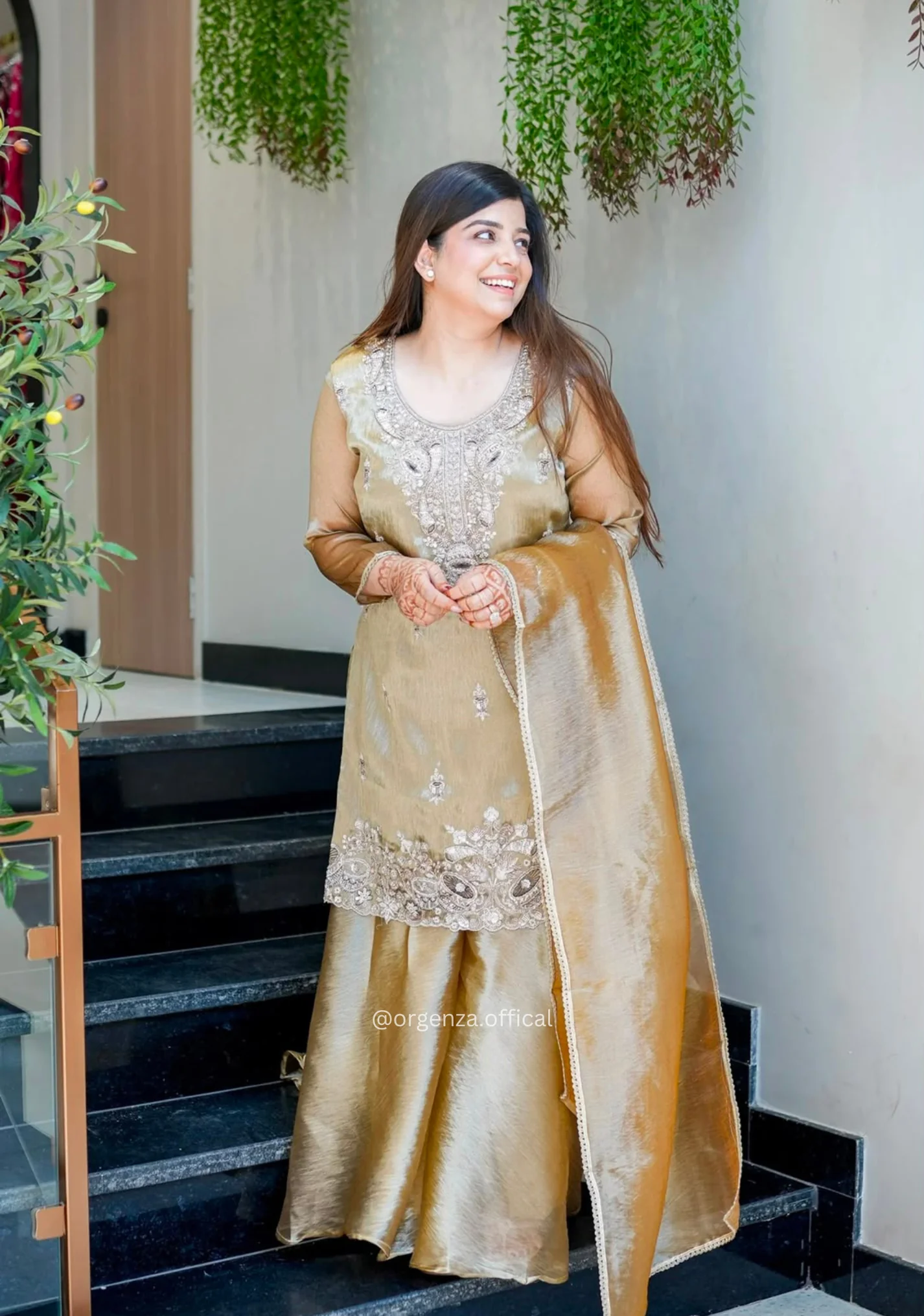Pure GMY Silk Embroidered Kurta Pant Set with Dupatta - Image 2